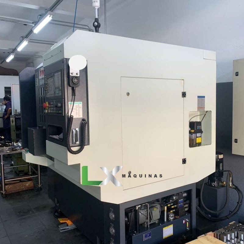 CENTRO DE TORNEAMENTO ZMAT FL400 SIEMENS COM FERRAMENTA ACIONADA