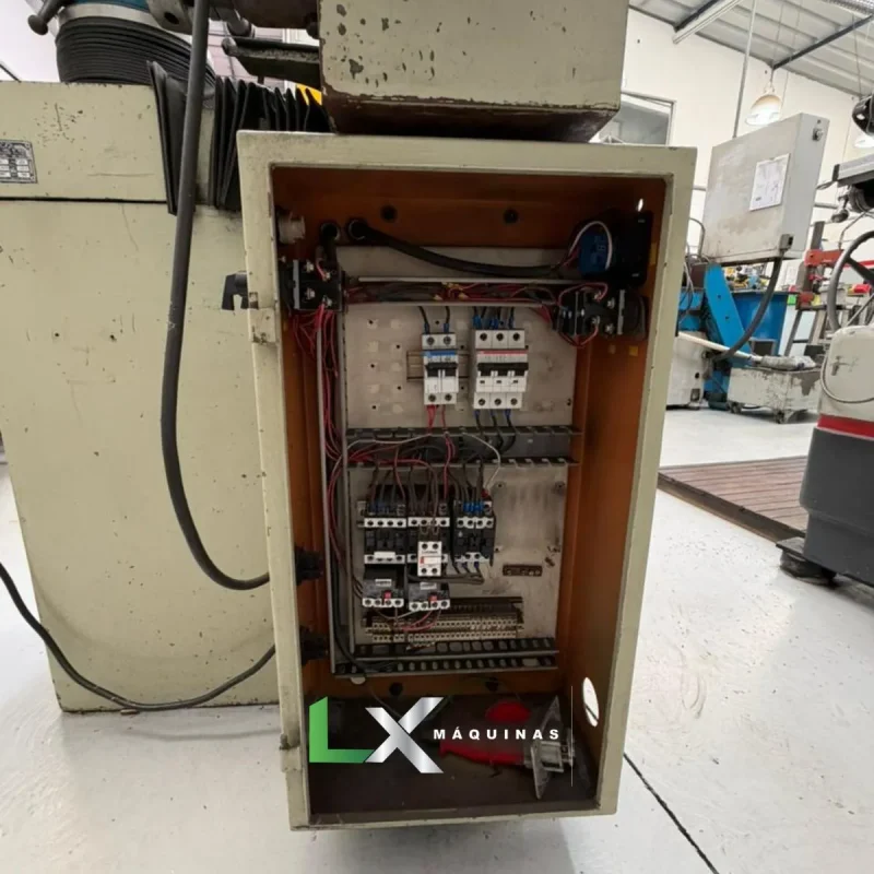 AFIADORA UNIVERSAL DE FERRAMENTAS TICAR 500 EM ÓTIMAS CONDIÇÕES (4)