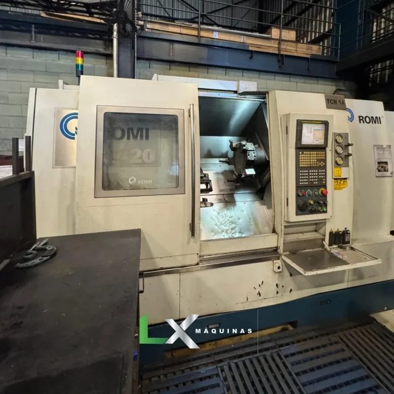 CENTRO DE TORNEAMENTO ROMI E320 - FANUC - 2006 (2)