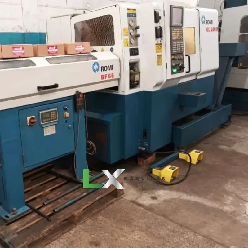 CENTRO DE TORNEAMENTO ROMI GL240M - 2010 - COM ALIMENTADOR (3)