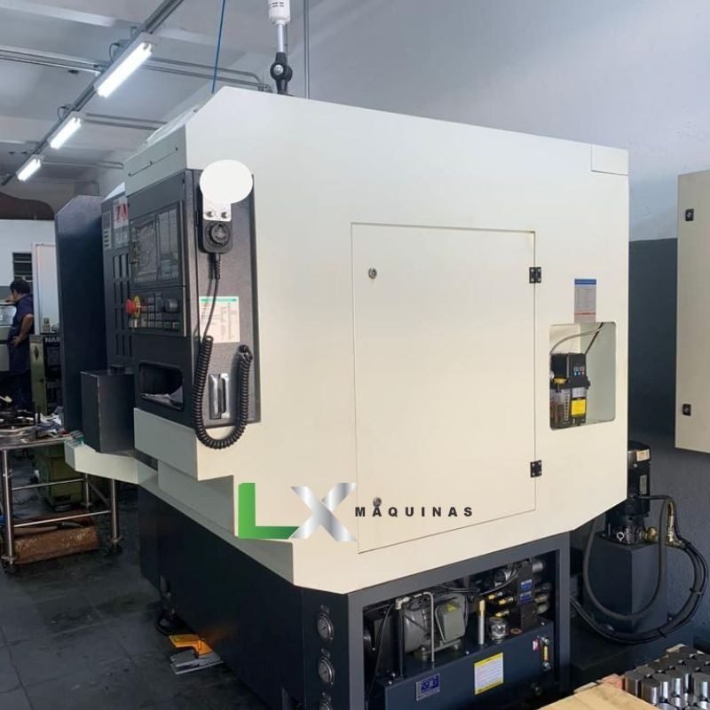 CENTRO DE TORNEAMENTO ZMAT FL400 SIEMENS COM FERRAMENTA ACIONADA