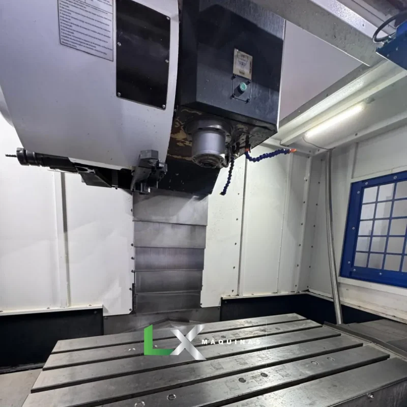 CENTRO DE USINAGEM CNC EUROSTEC KM1000L - ANO 2022 (7)