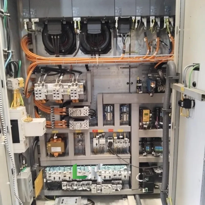 CENTRO DE USINAGEM CNC GROB G550 AB 5 EIXOS -SIEMENS - 2013 (11)