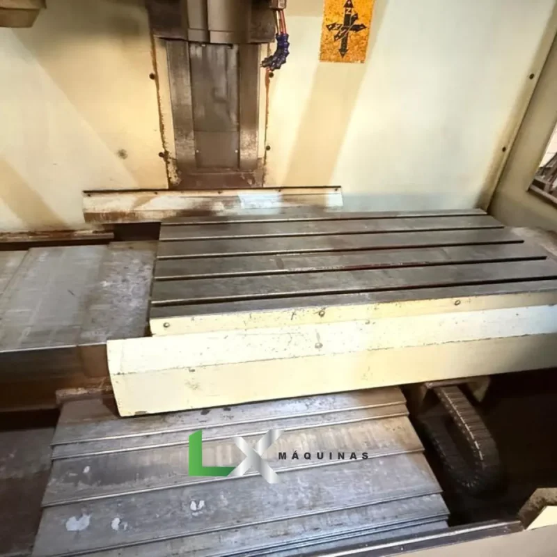 CENTRO DE USINAGEM FIRST MCV1000 FANUC - 1020 X 510 X 510MM - ANO 2000 (1)