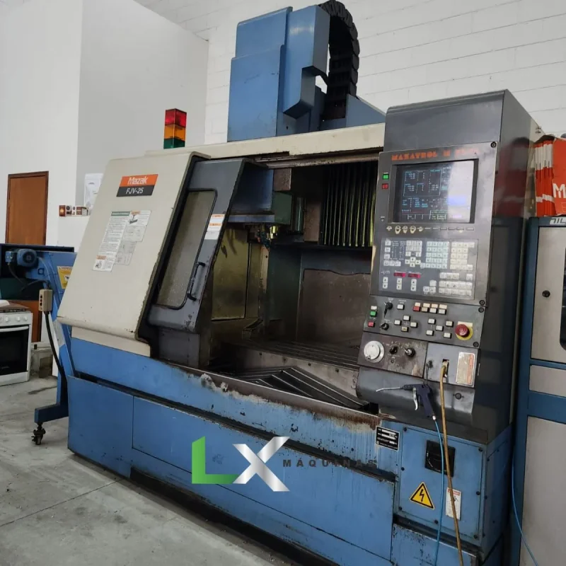 CENTRO DE USINAGEM MAZAK FJV 25 - COM 4 EIXO (9)_11zon