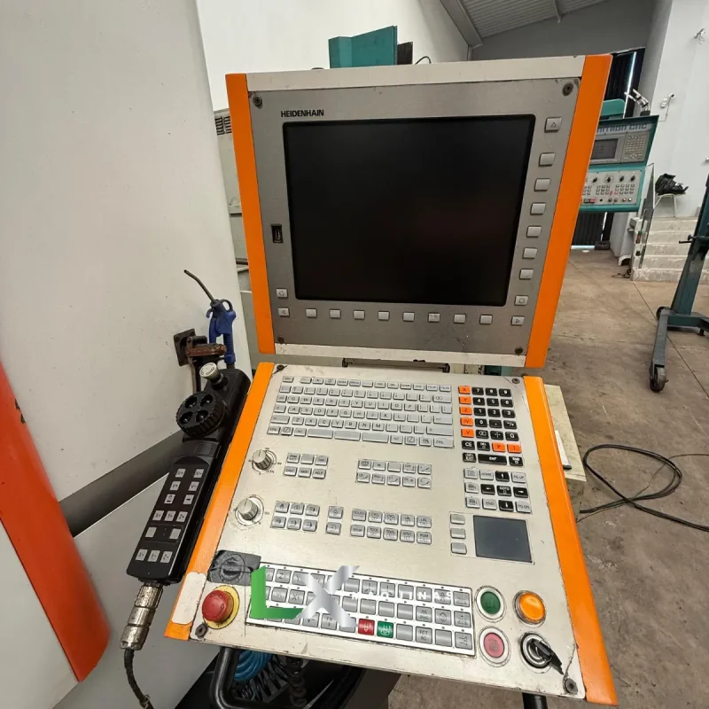 CENTRO DE USINAGEM MIKRON HEM1200 - HEIDENHAIN - ANO 2015 (1)