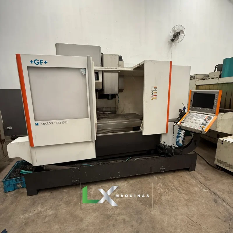 CENTRO DE USINAGEM MIKRON HEM1200 - HEIDENHAIN - ANO 2015 (2)