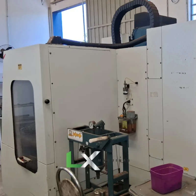 CENTRO DE USINAGEM ROMI BRIDGEPORT D760 – SIEMENS – ANO 2001 (4)