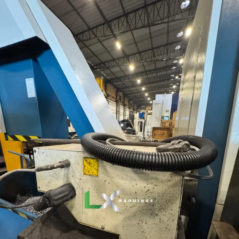 CENTRO DE USINAGEM ROMI D1000 SIEMENS COM 4 EIXO - ANO 2018 (3)