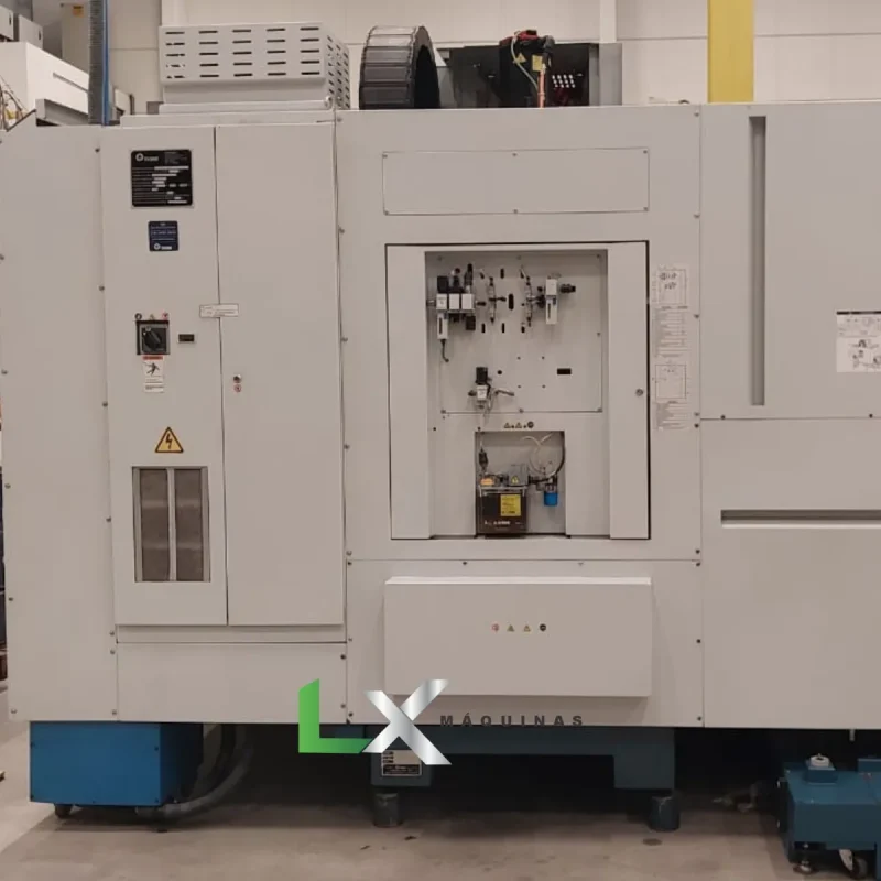 CENTRO DE USINAGEM ROMI D1250 FANUC COM 4 EIXO - ANO 2022 (5)