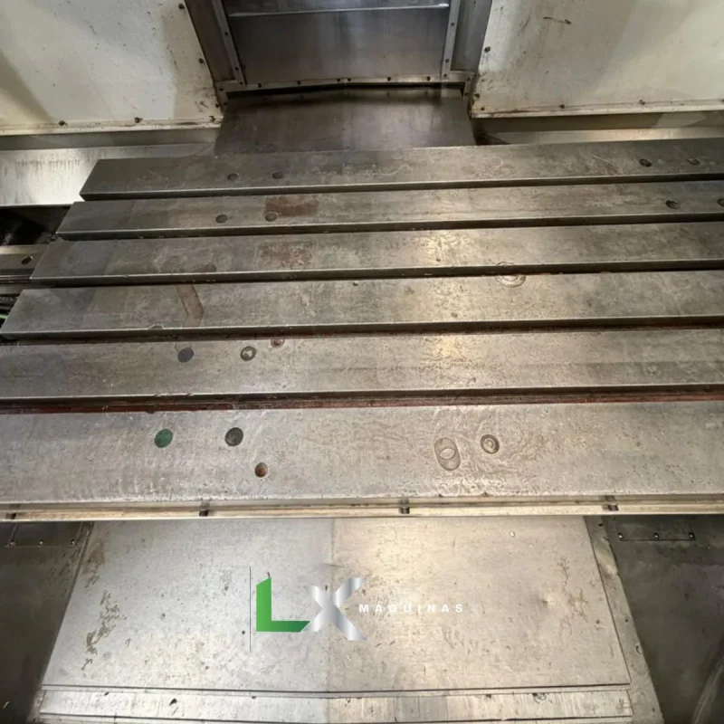 CENTRO DE USINAGEM ROMI D1250 – SIEMENS - BEM CONSERVADO (9)