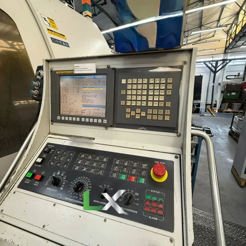 CENTRO DE USINAGEM ROMI D1400 - FANUC - COM 4 EIXO - ANO 2010 (2)