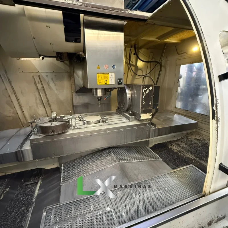 CENTRO DE USINAGEM ROMI D1400 - FANUC - COM 4 EIXO - ANO 2010 (7)