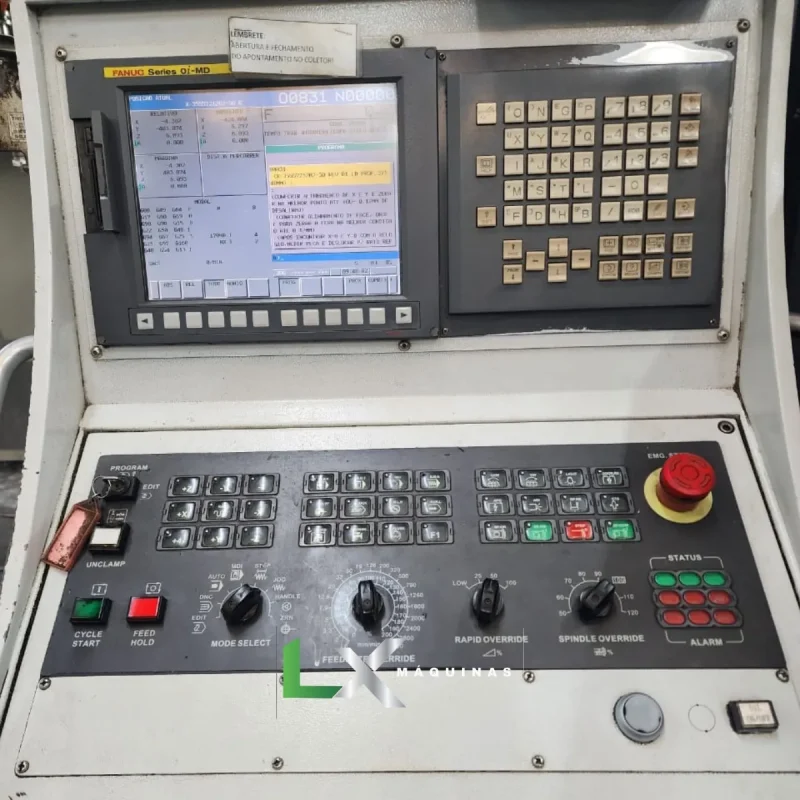 CENTRO DE USINAGEM ROMI D2000 COM 4 EIXO - FANUC - ANO 2012 (6)
