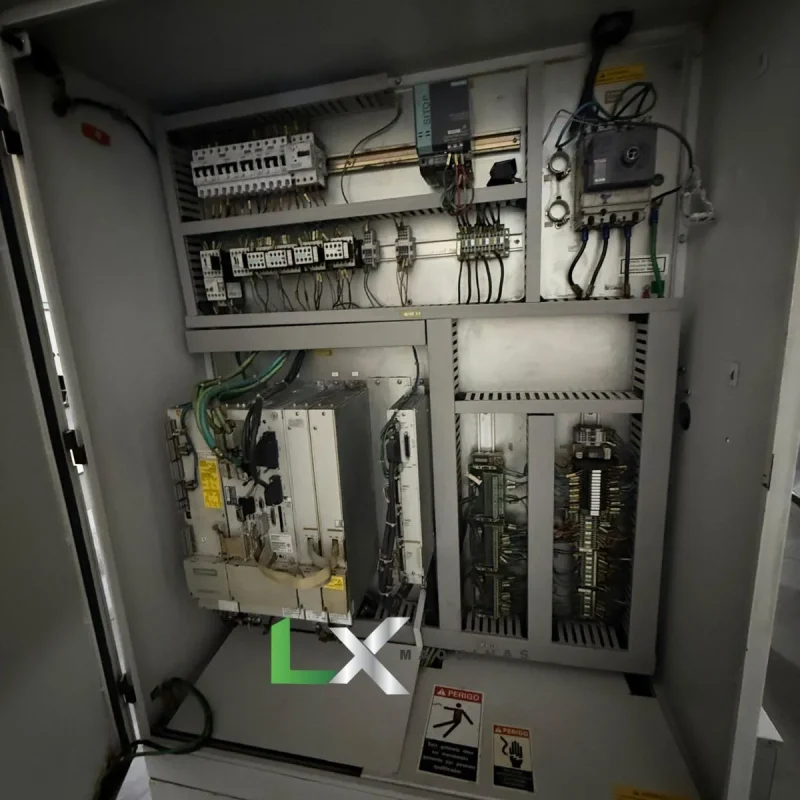 CENTRO DE USINAGEM ROMI D560 – SIEMENS – ANO 2003 (3)