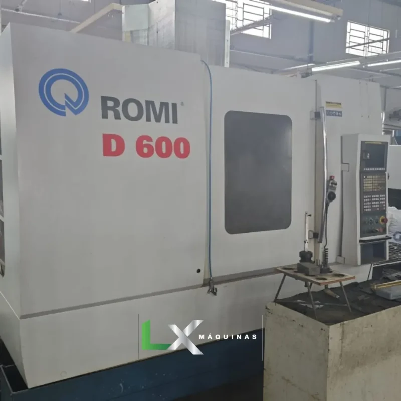 CENTRO DE USINAGEM ROMI D600 - 400 HORAS - FANUC - ANO 2012 (1)