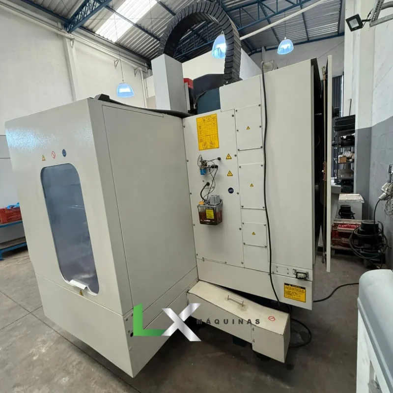 CENTRO DE USINAGEM ROMI D760 - FANUC - 2008 - REFRIGERAÇÃO INTERNA (1)