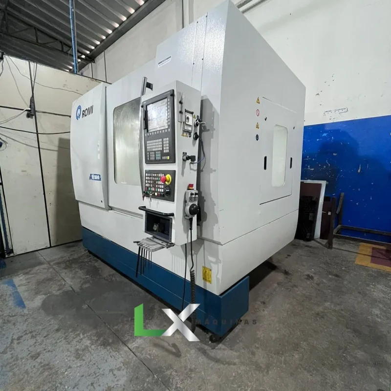 CENTRO DE USINAGEM ROMI D800 - SIEMENS 828D - ANO 2015 (6)