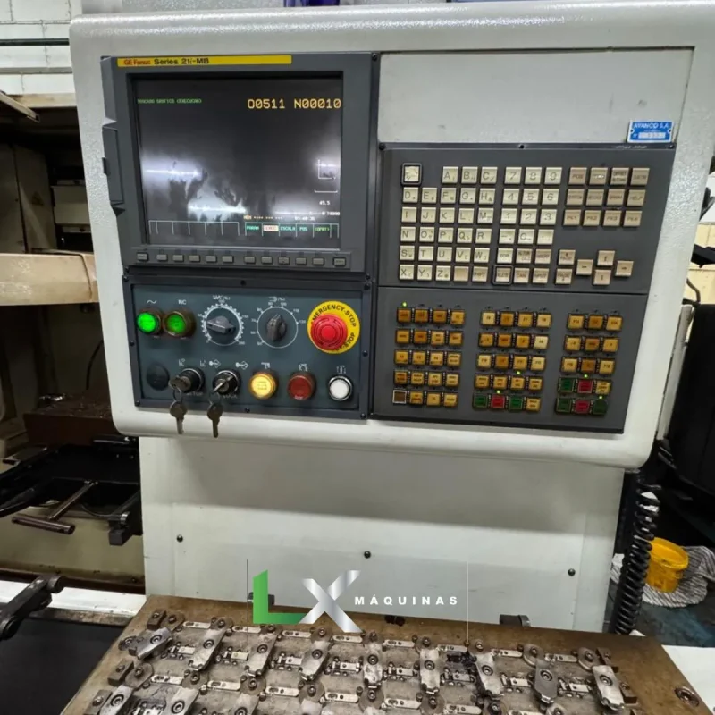 CENTRO DE USINAGEM ROMI DISCOVERY 560 - FANUC - 2005 (3)