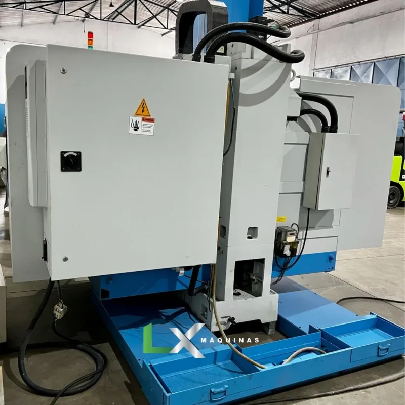 CENTRO DE USINAGEM VEKER CVK 1000 -SIEMENS - 2006 (1)