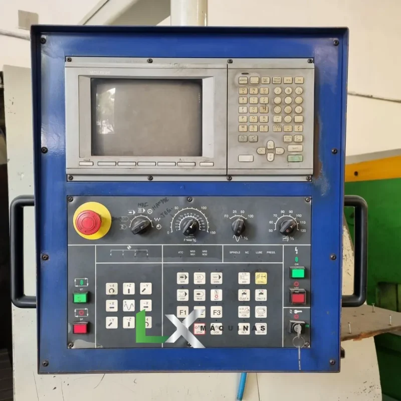 CENTRO DE USINAGEM VEKER CVK-1500D - MITSUBISHI M60S - ANO 2005 (3)_11zon