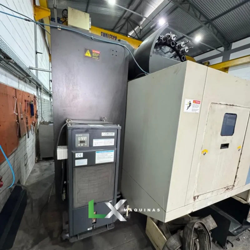 CENTRO DE USINAGEM VERTICAL DOOSAN DNM 500 - FANUC - 2013 (6)