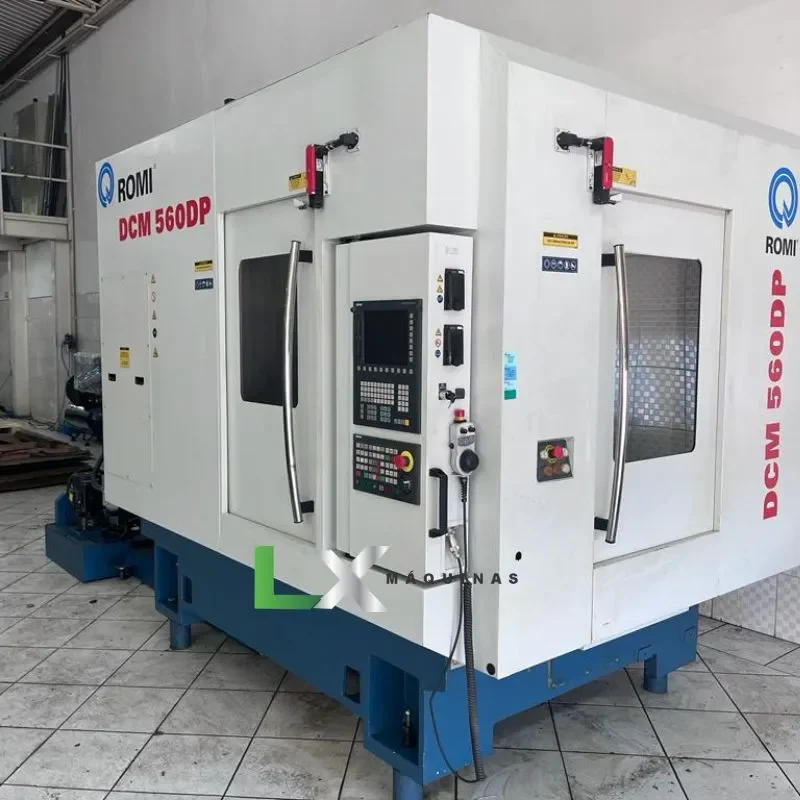 CENTRO DE USINAGEM VERTICAL DUPLO PALLET ROMI DCM560DP ANO 2014 (3)