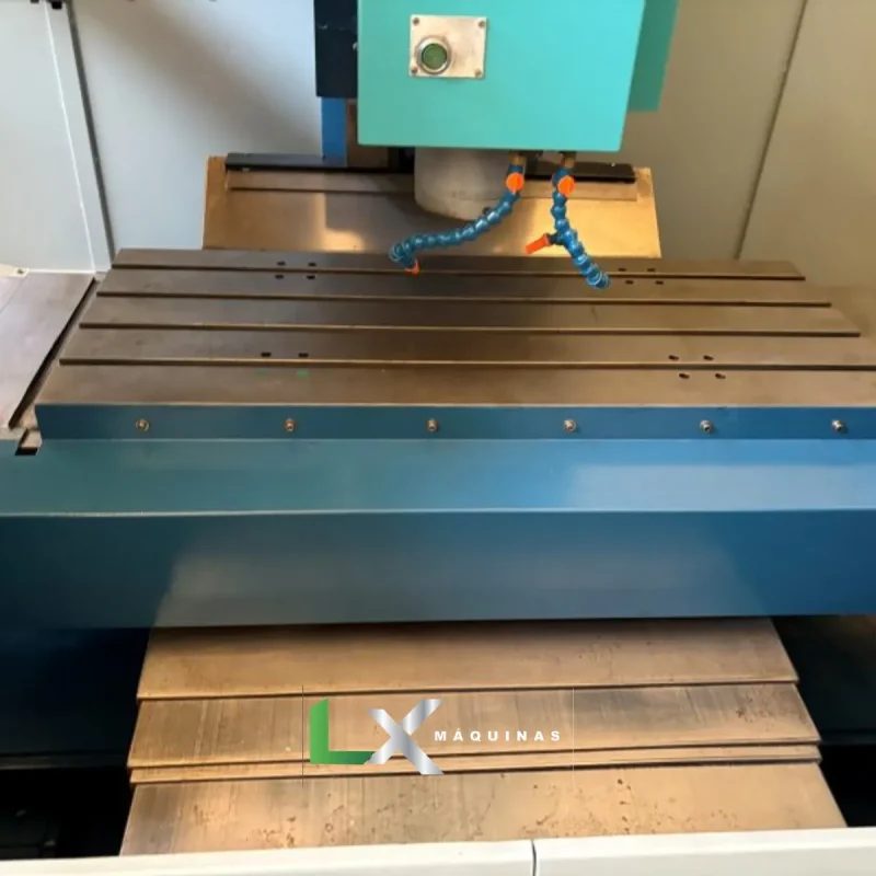 CENTRO DE USINAGEM VERTICAL FEELER FV1000 – MITSUBISHI - 2003 (7)