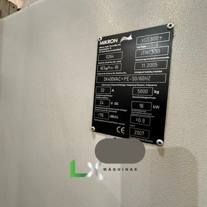 CENTRO DE USINAGEM VERTICAL MIKRON VCE800PLUS - 800 X 500 X 540 MM - ANO 2005 (3)