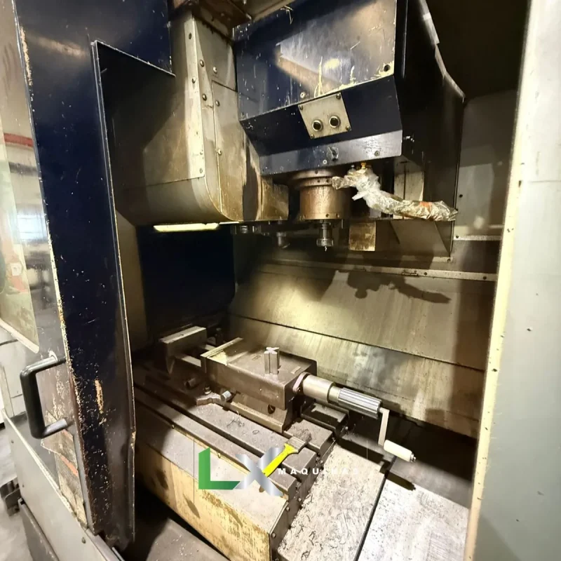 CENTRO DE USINAGEM VERTICAL MORI SEIKI SVD403 - 600 X 430 X 460 MM - ANO 2001 (1)