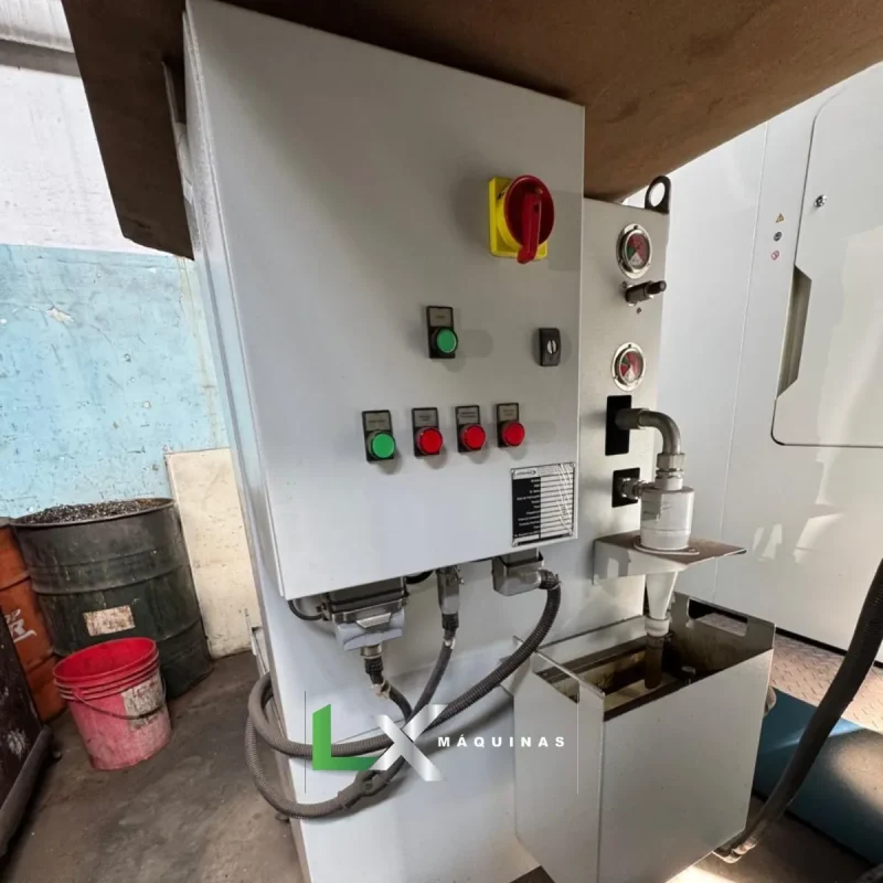 CENTRO DE USINAGEM VERTICAL ROMI D1000 - FANUC - 2018 (9)