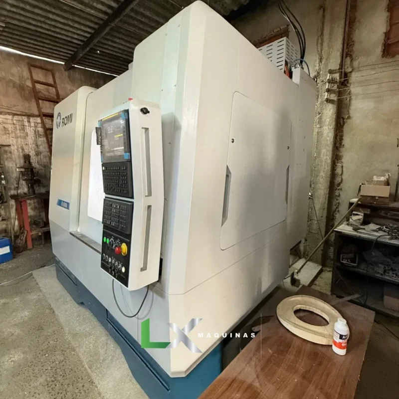 CENTRO DE USINAGEM VERTICAL ROMI D600 FANUC - ANO 2022 (12)