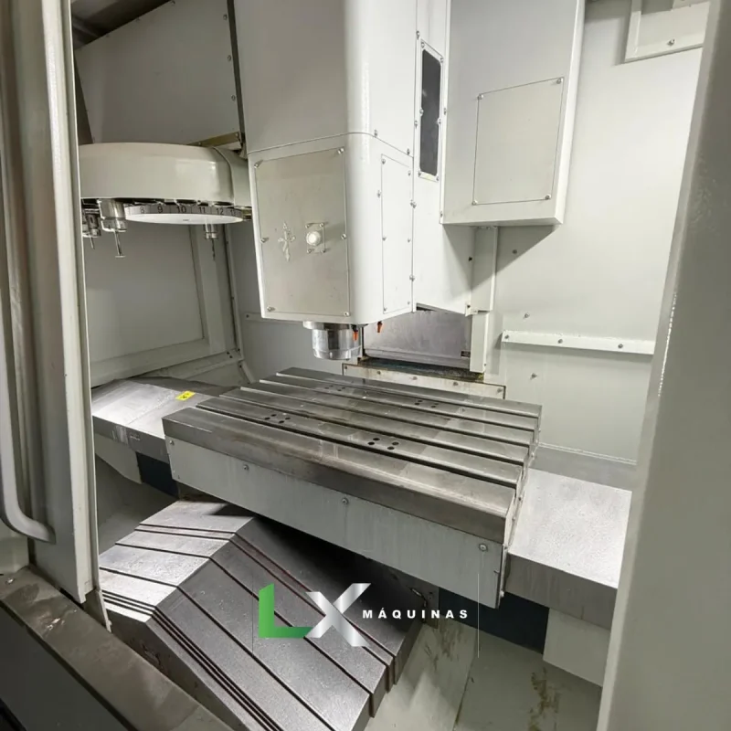 CENTRO DE USINAGEM VERTICAL ROMI D600 FANUC - ANO 2022 (6)