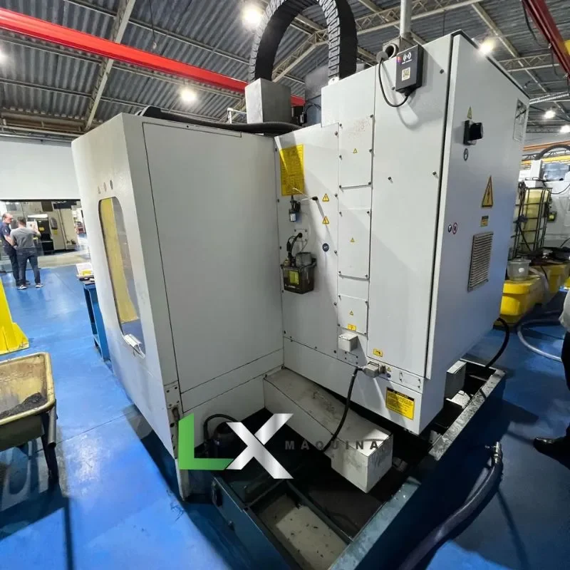 CENTRO DE USINAGEM VERTICAL ROMI D760 - FANUC - 10.000 RPM (2)