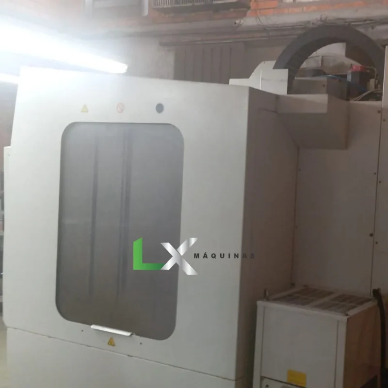 CENTRO DE USINAGEM VERTICAL ROMI D800 - FANUC - 12.000 RPM (2)