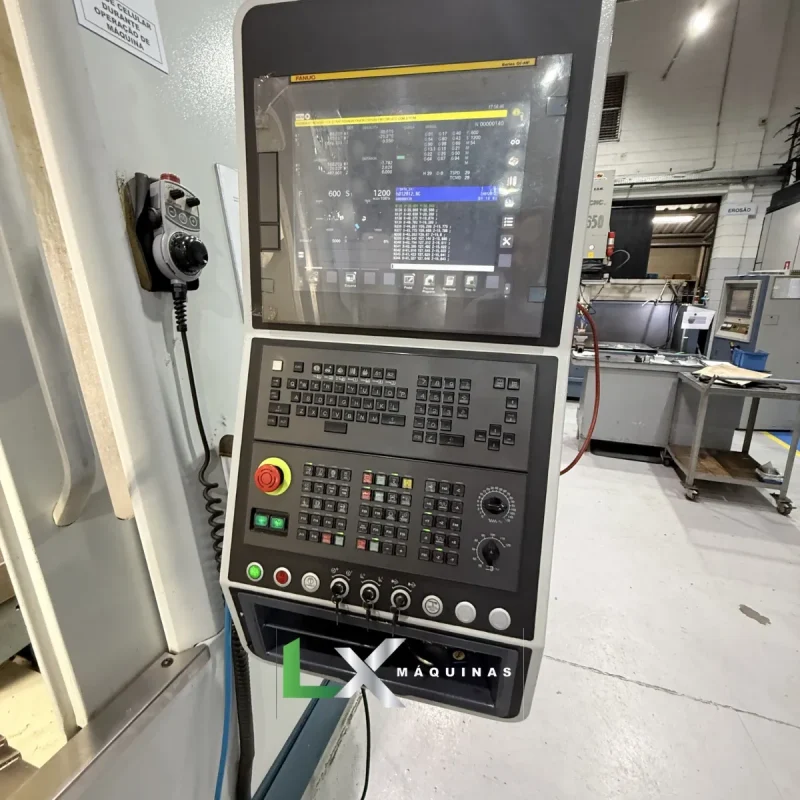 CENTRO DE USINAGEM VERTICAL ROMI D800 NOVA GERAÇÃO- 15.000 RPM - ANO 2019 (2)
