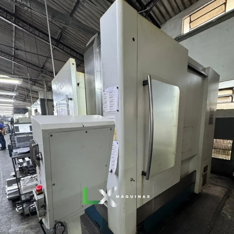 CENTRO DE USINAGEM VERTICAL ROMI DCM 620 5F - SIEMENS - 2015 (5)