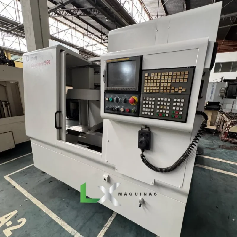 CENTRO DE USINAGEM VERTICAL ROMI DISCOVERY 560 - FANUC - 2005 (7)