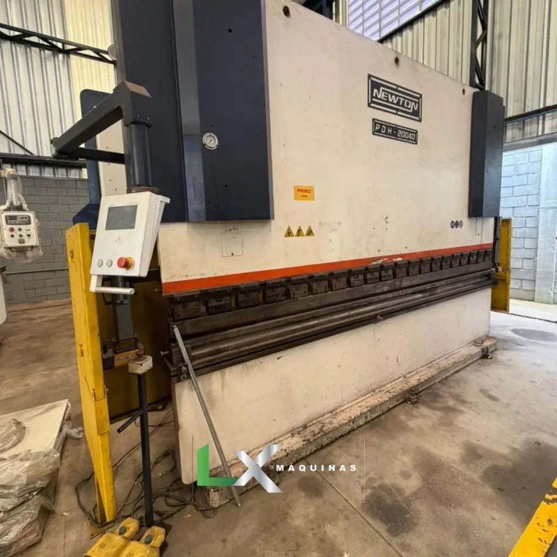 DOBRADEIRA CNC NEWTON - PDH 20040 - ANO 2006 (11)_11zon