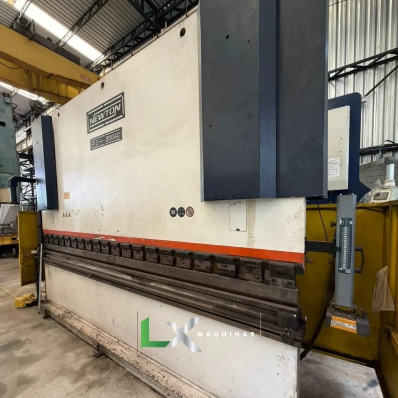 DOBRADEIRA CNC NEWTON - PDH 20040 - ANO 2006 (9)_11zon