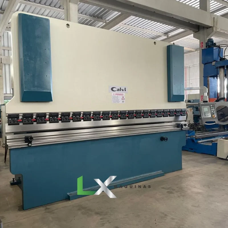 DOBRADEIRA HIDRAULICA CALVI PVC 4.000 MM X 200 TON (4)_11zon