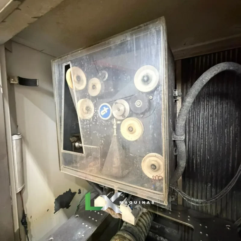 ELETROEROSÃO A FIO CHARMILLES 380 – ACABAMENTO 0.28 RA – ANO 2005 (5)