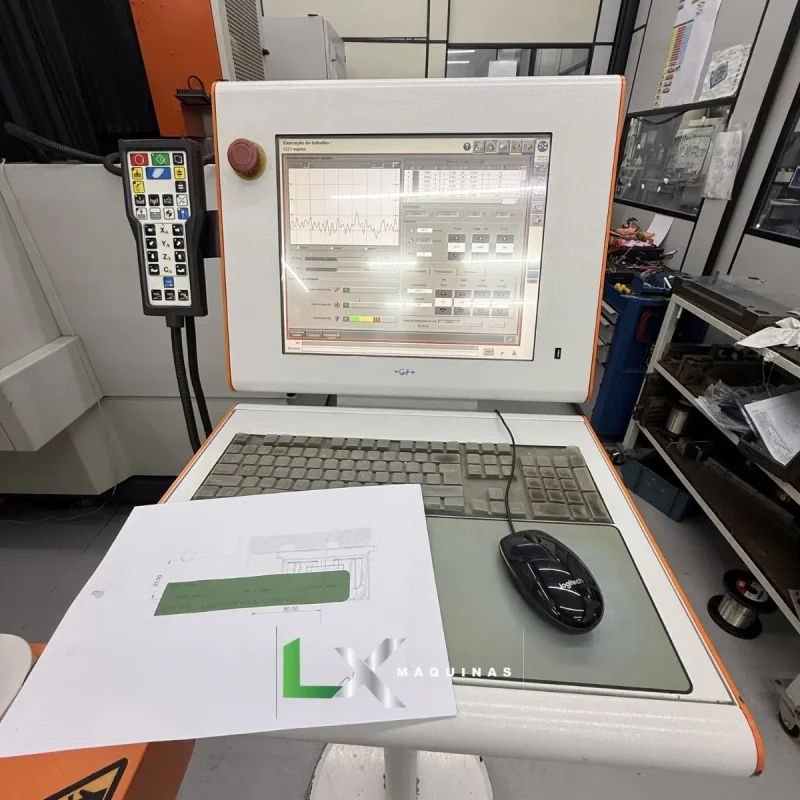 ELETROEROSÃO PENETRAÇÃO CNC CHARMILLES FORM E600 - COM EIXO C - ANO 2017 (4)