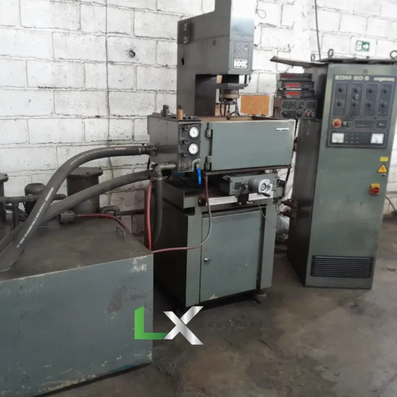 ELETROEROSÃO POR PENETRAÇÃO ENGEMAQ EDM 400 MXE EXPORTAÇÃO (2)