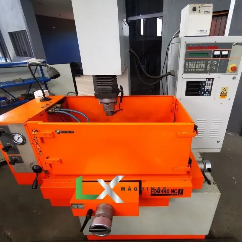 ELETROEROSÃO POR PENETRAÇÃO ENGEMAQ EDM440NC - 2006 (1)