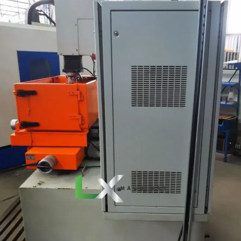 ELETROEROSÃO POR PENETRAÇÃO ENGEMAQ EDM440NC - 2006 (6)