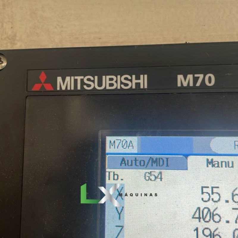 FRESADORA CNC SINITRON VMC3000 - MITSUBISHI - ANO 2011 (2)