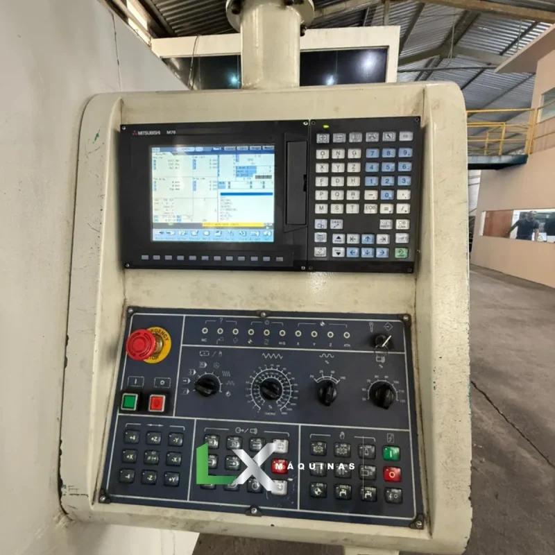 FRESADORA CNC SINITRON VMC3000 - MITSUBISHI - ANO 2011 (4)