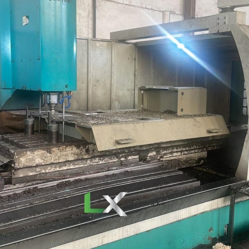 FRESADORA CNC SINITRON VMC3000 - MITSUBISHI - ANO 2011 (5)