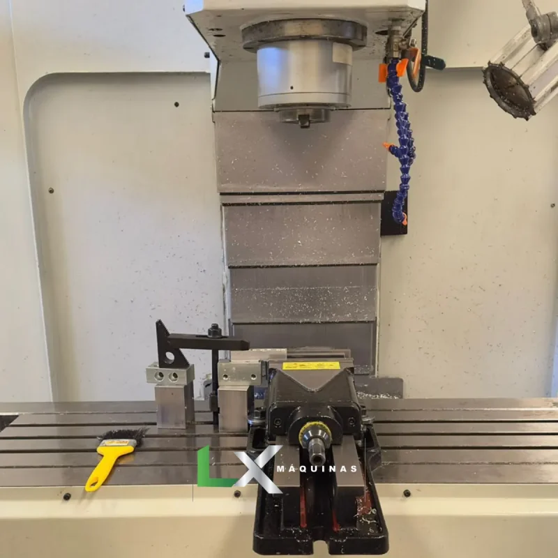 FRESADORA CNC TRAVIS M 1000 MM - FAGOR (8)